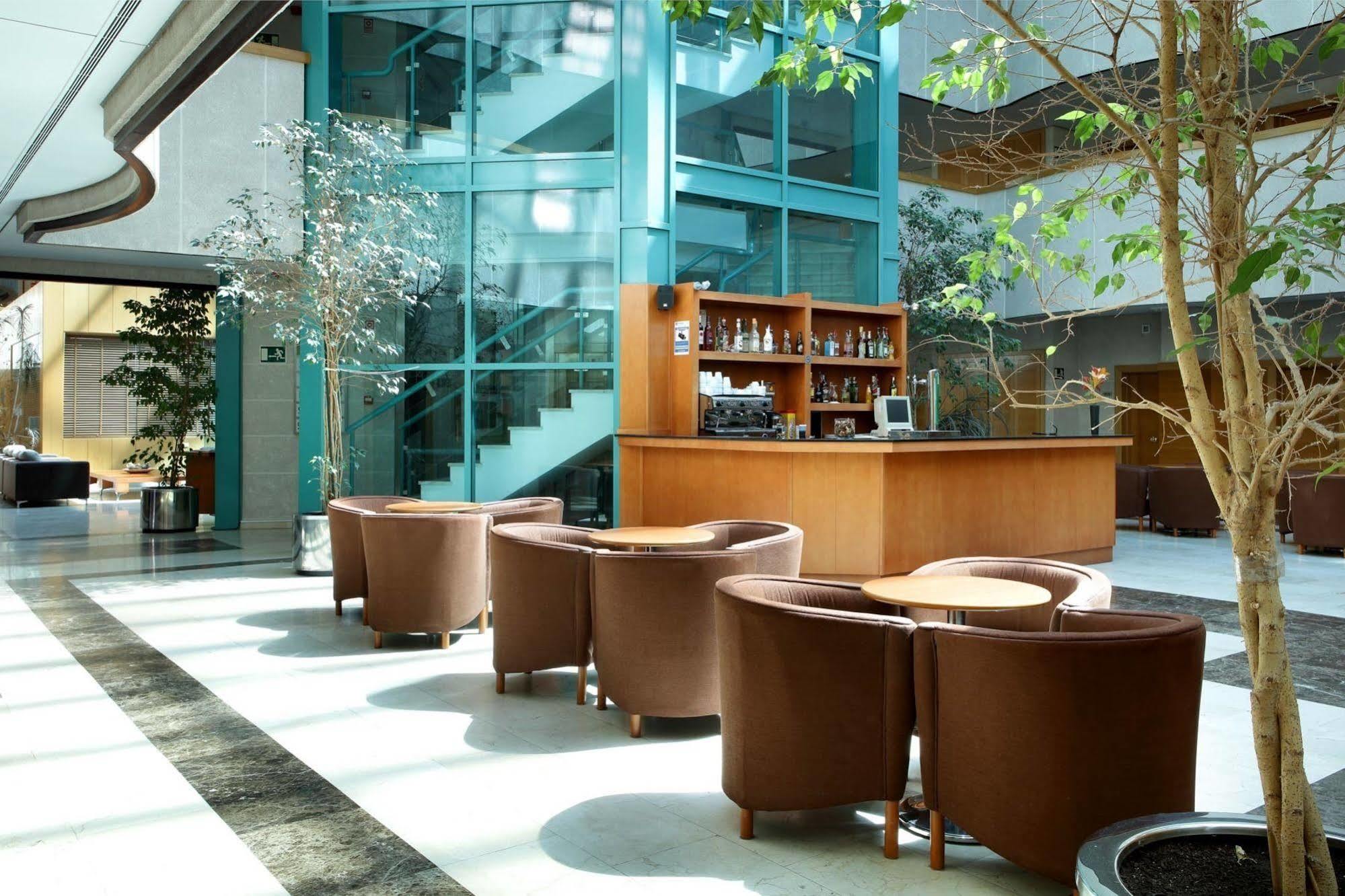 Exe Gran Hotel Almenar Las Rozas de Madrid Exterior foto